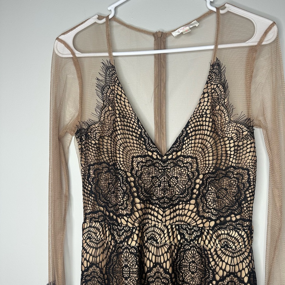 Luxxel Elegant Black Lace Overlay Dress size Medium - Picture 5 of 9